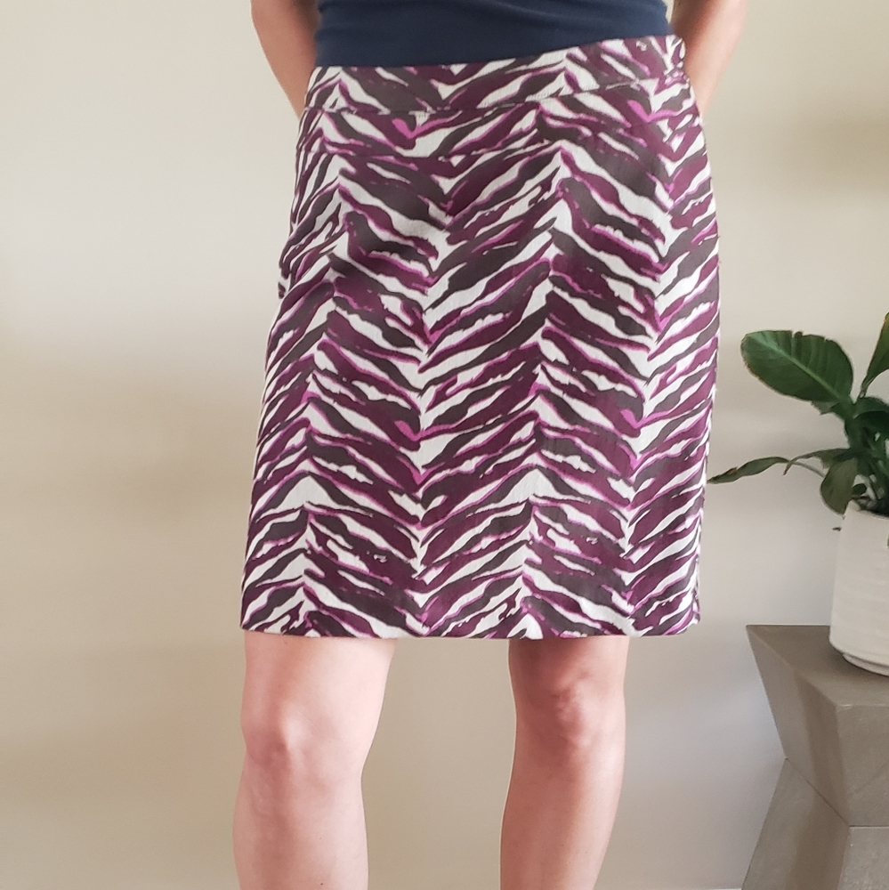 Pink and purple print pencil skirt, size 8